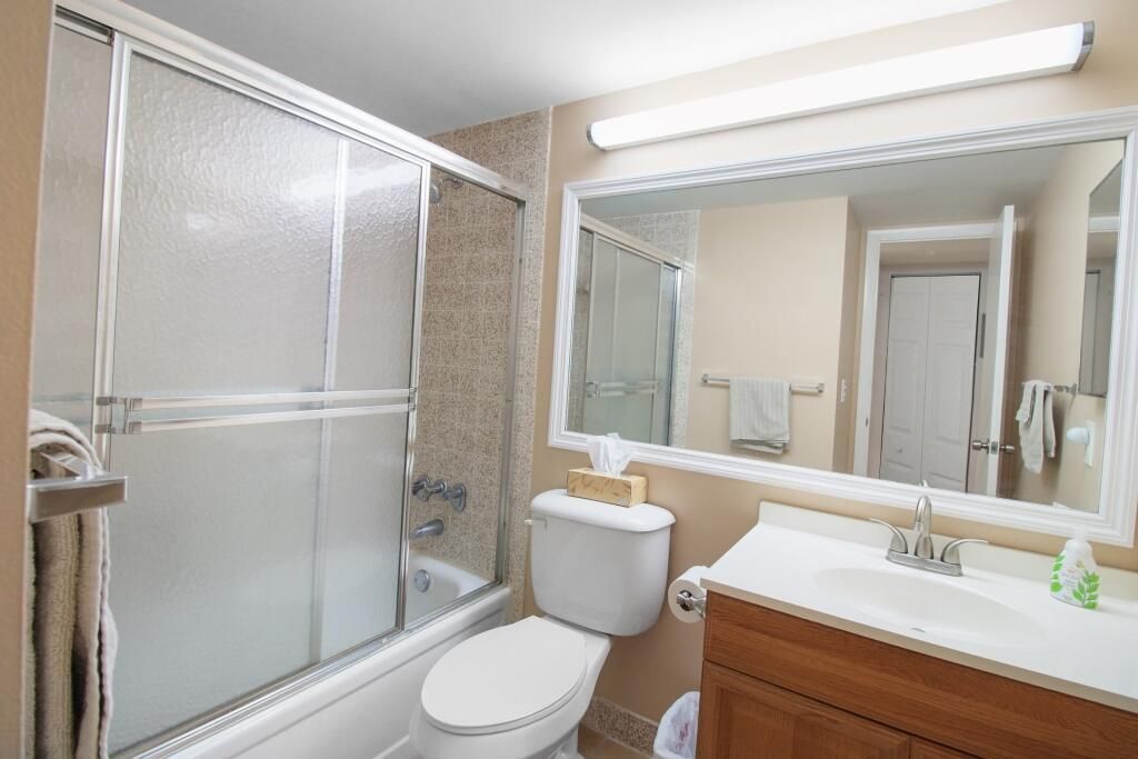 407 Pine Glen Lane, Unit C-1, Greenacres, FL 33463 Photo