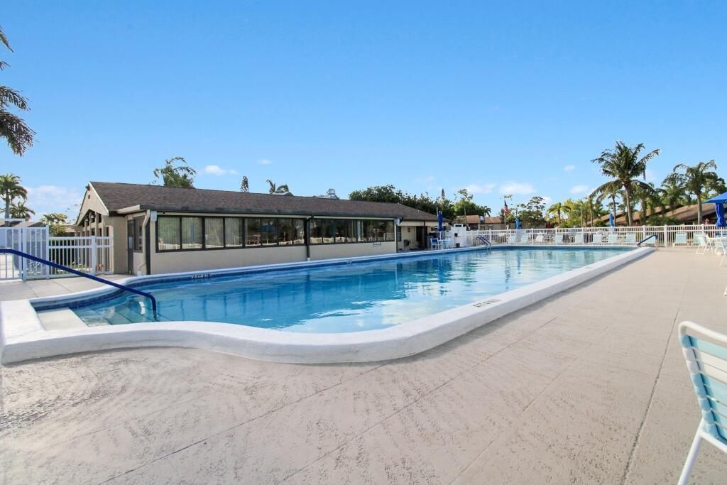 407 Pine Glen Lane, Unit C-1, Greenacres, FL 33463 Photo