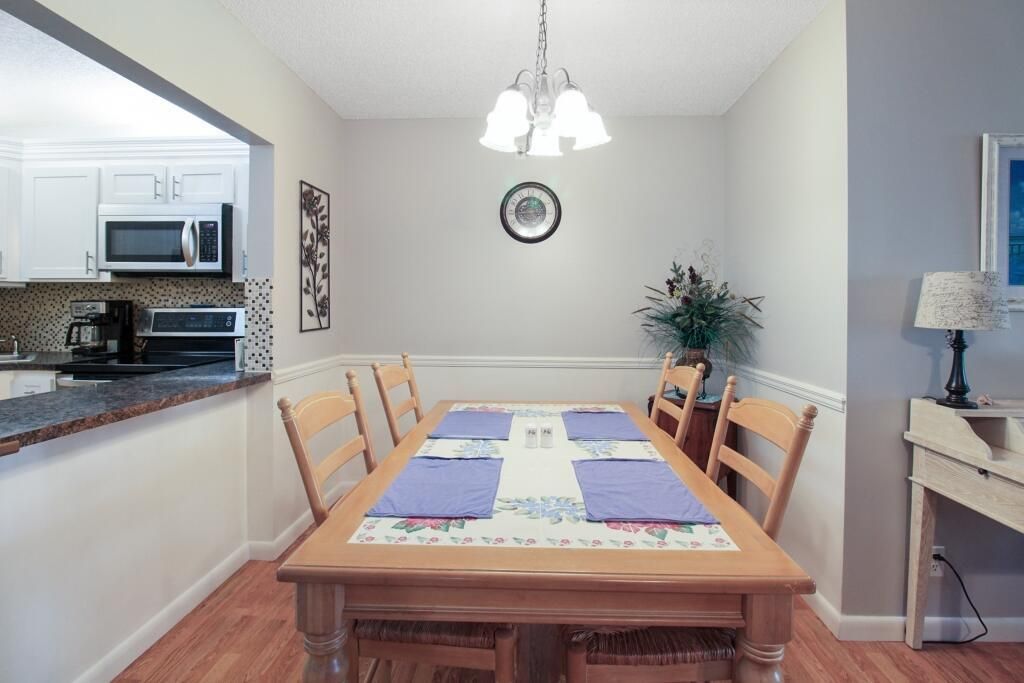 407 Pine Glen Lane, Unit C-1, Greenacres, FL 33463 Photo