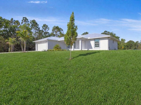 3393 NW 38th Avenue, Okeechobee, FL 34972