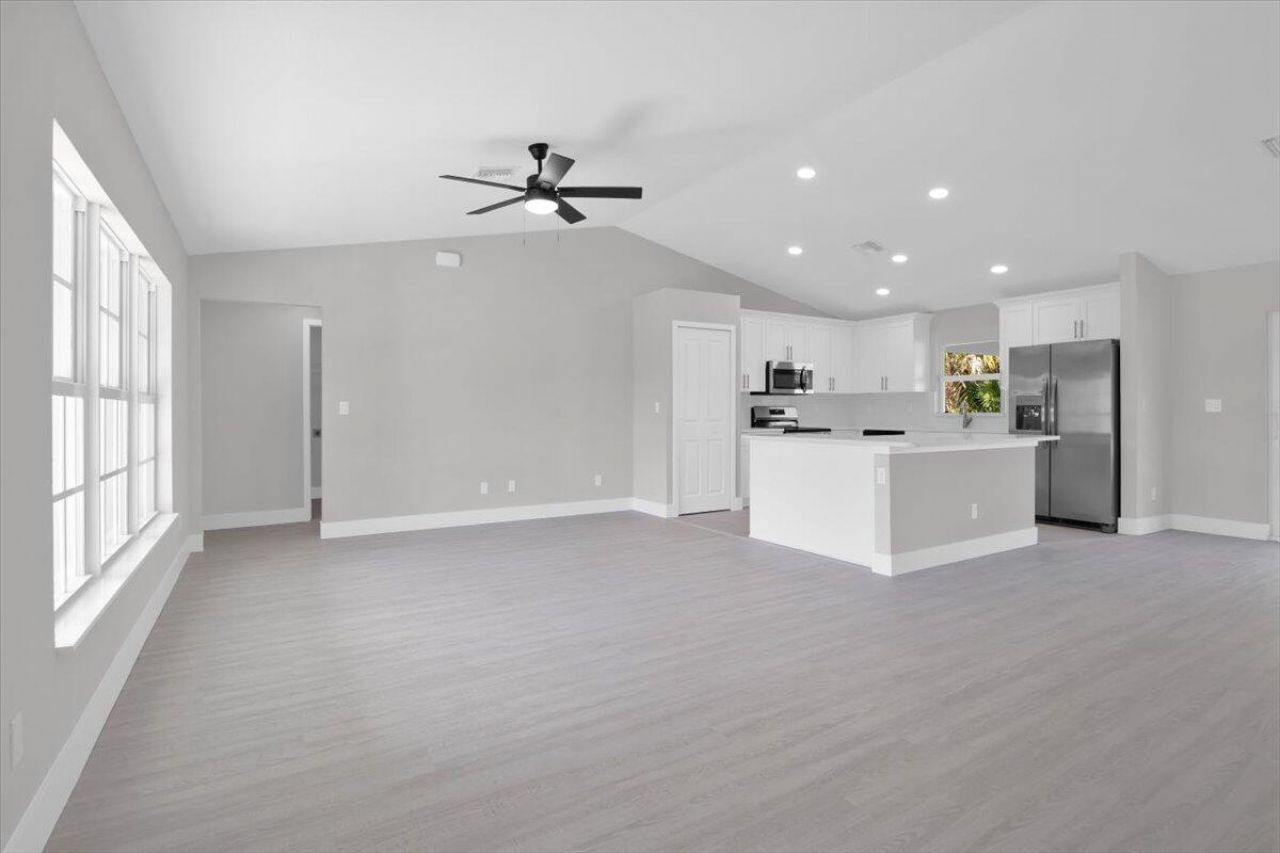 3393 NW 38th Avenue, Okeechobee, FL 34972 Photo