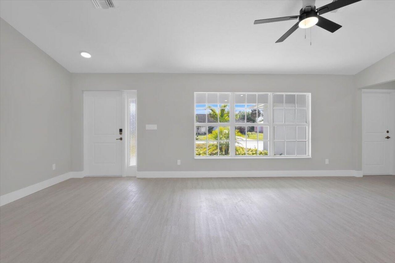 3393 NW 38th Avenue, Okeechobee, FL 34972 Photo