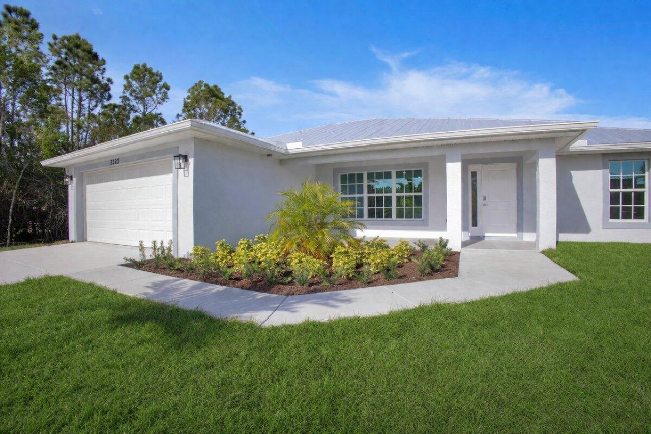 3393 NW 38th Avenue, Okeechobee, FL 34972 Photo