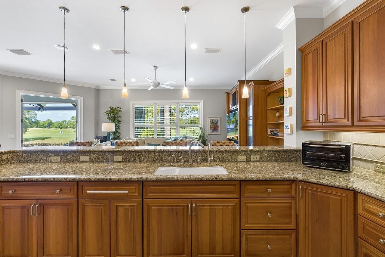 842 Carolina Circle Sw, Vero Beach, FL 32962 Photo