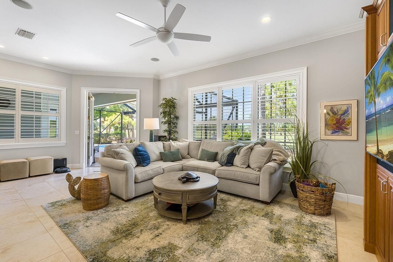 842 Carolina Circle Sw, Vero Beach, FL 32962 Photo