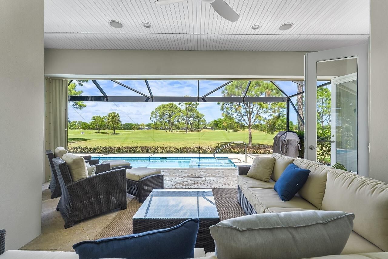 842 Carolina Circle Sw, Vero Beach, FL 32962 Photo