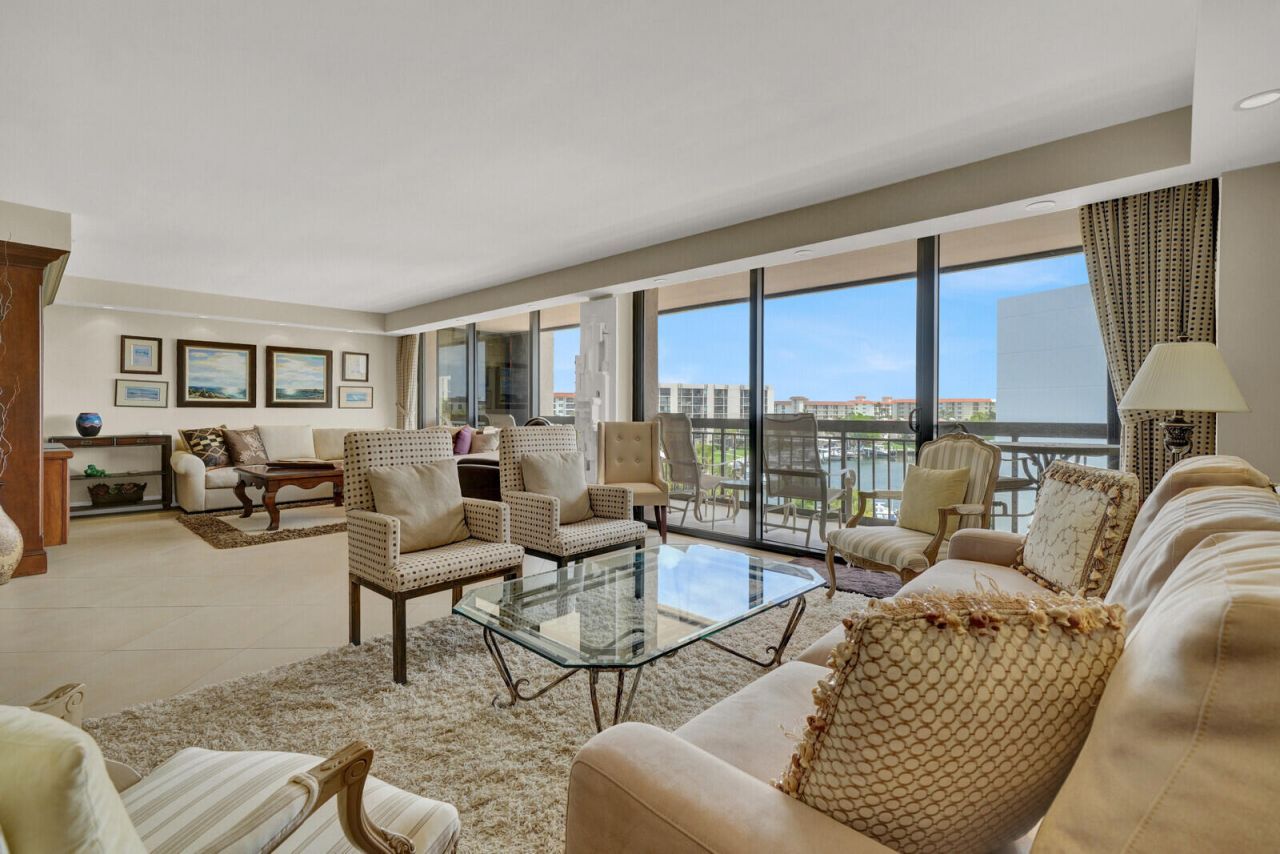 2697 N Ocean Boulevard, Unit F-501, Boca Raton, FL 33431 Photo