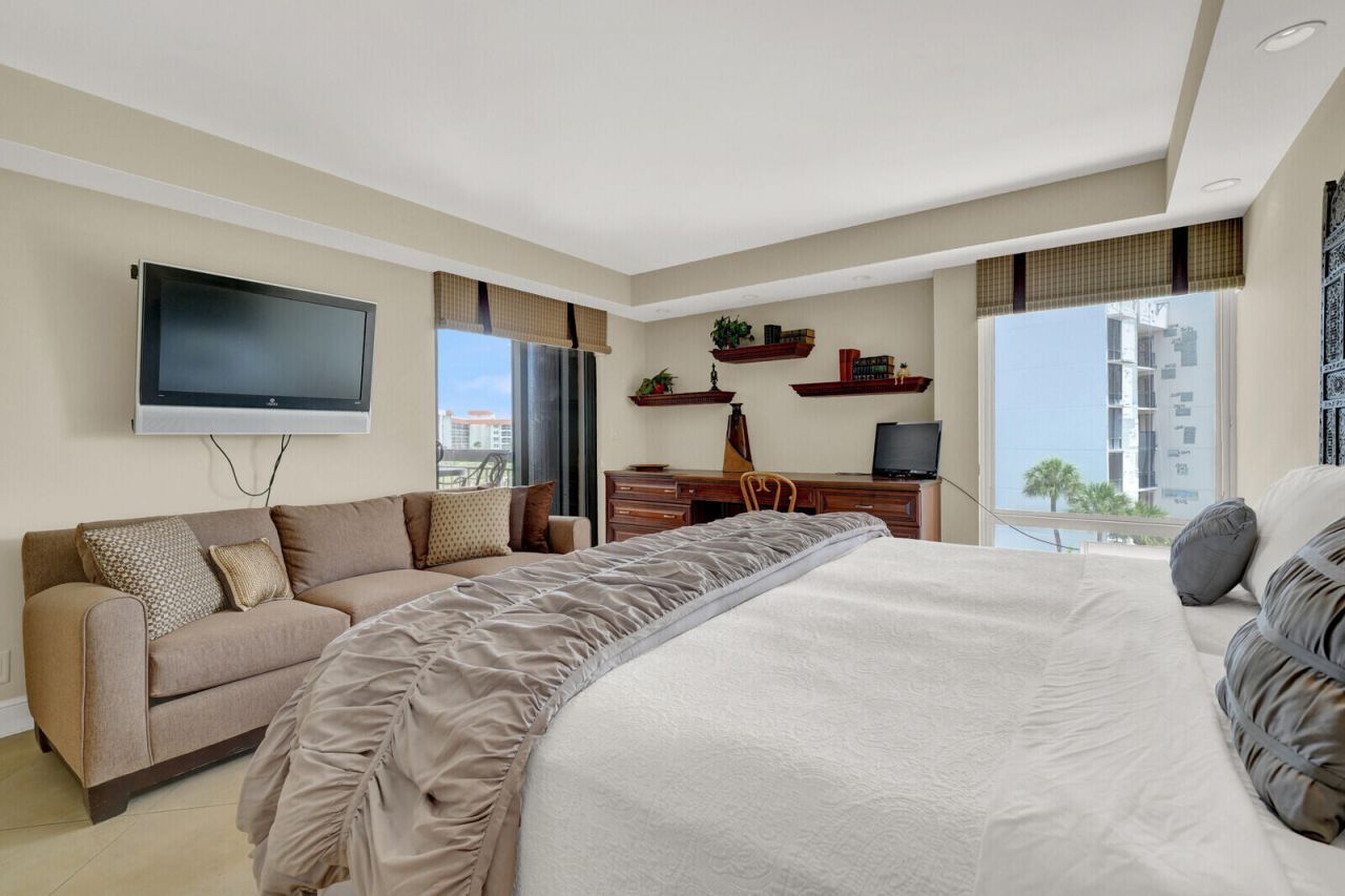 2697 N Ocean Boulevard, Unit F-501, Boca Raton, FL 33431 Photo