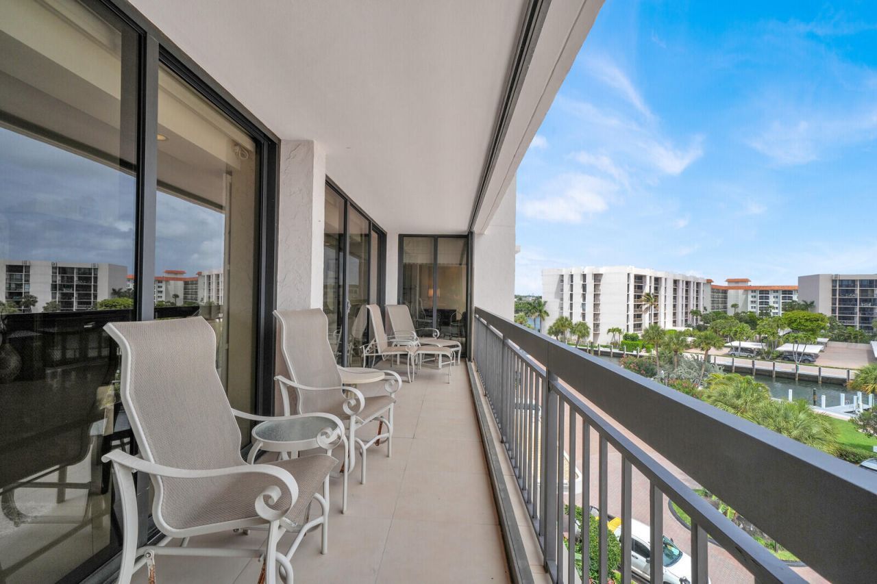 2697 N Ocean Boulevard, Unit F-501, Boca Raton, FL 33431 Photo