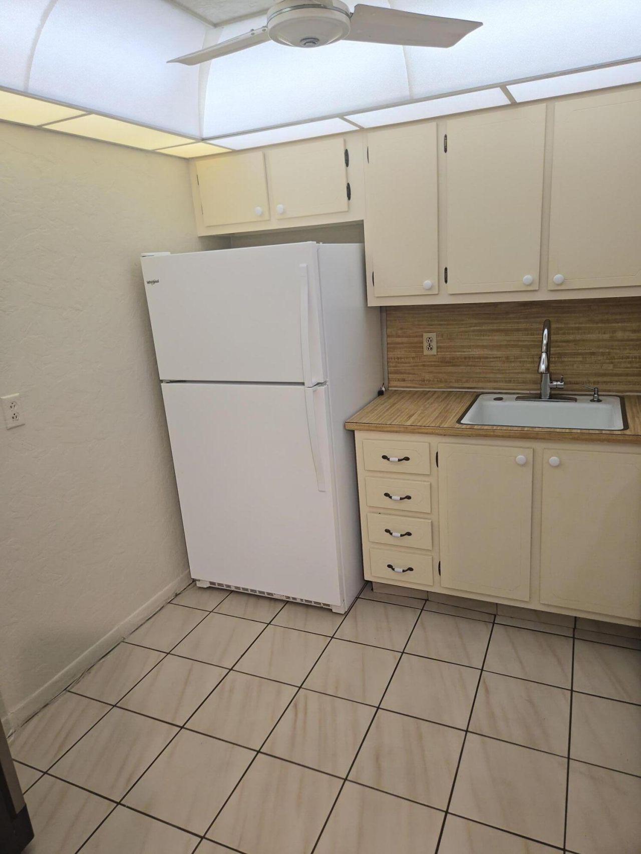 1800 N Andrews Avenue, Unit Ph-b, Fort Lauderdale, FL 33311 Photo