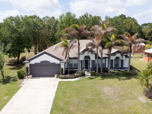 5336 NW W Lanett Circle, Port St. Lucie, FL 34986