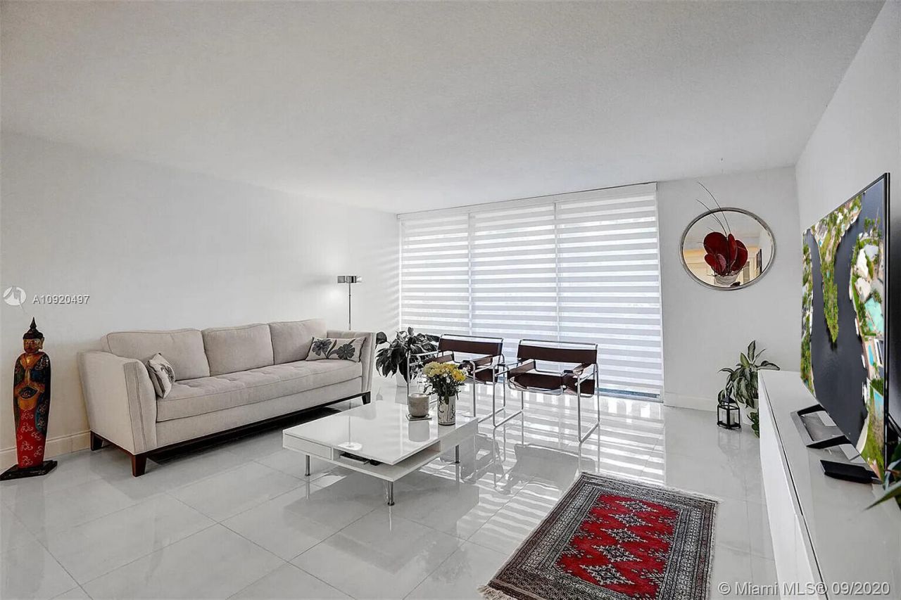 1350 River Reach Drive, Unit 115, Fort Lauderdale, FL 33315 Photo