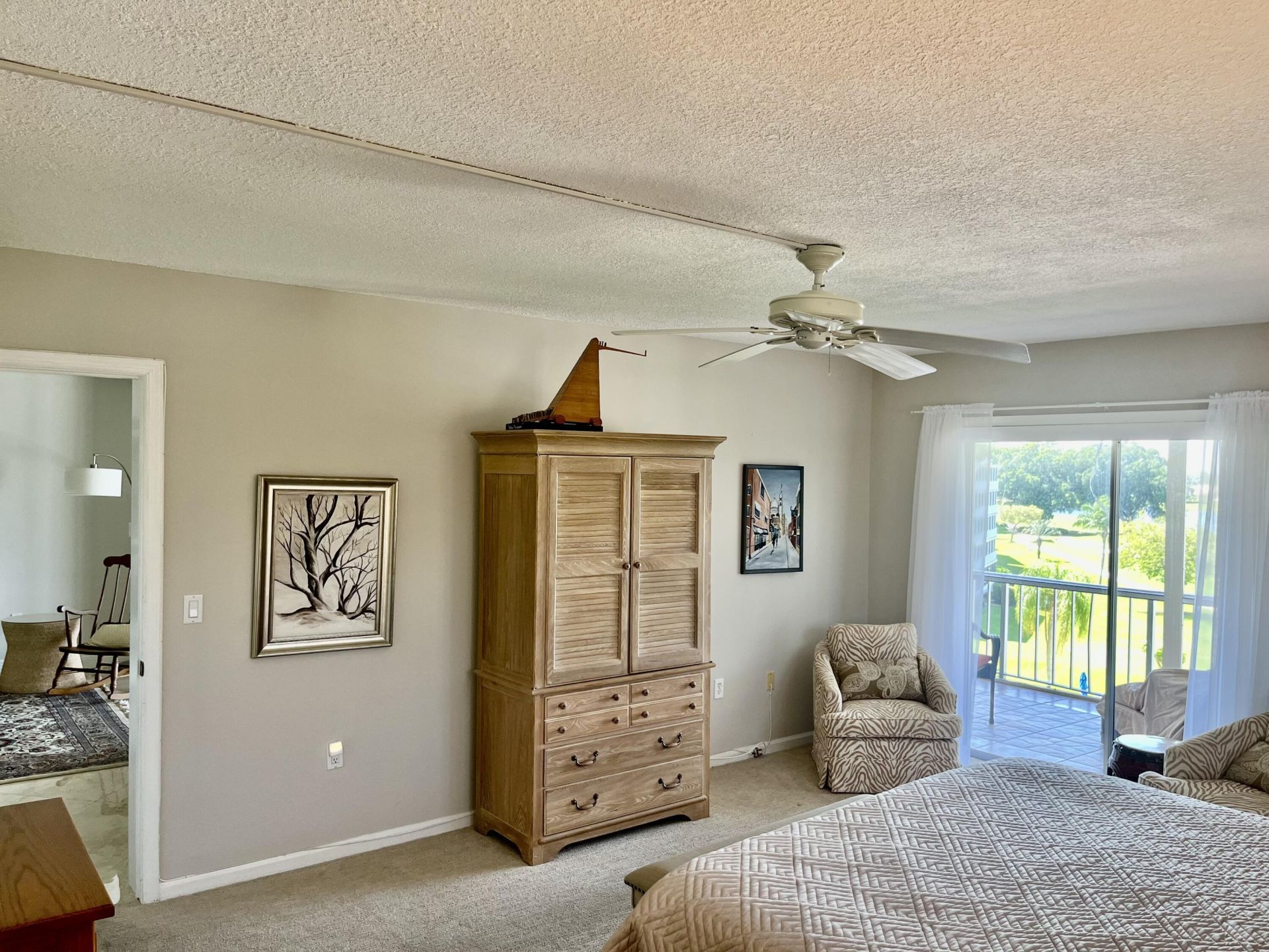 145 Atlantis Boulevard, Unit Ph4, Atlantis, FL 33462 Photo