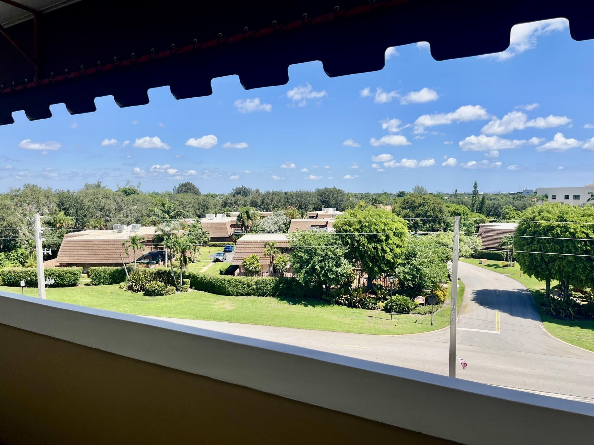 145 Atlantis Boulevard, Unit Ph4, Atlantis, FL 33462 Photo