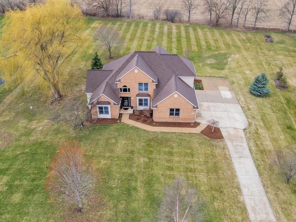 9838 Woodbend Drive, Saline, MI 48176
