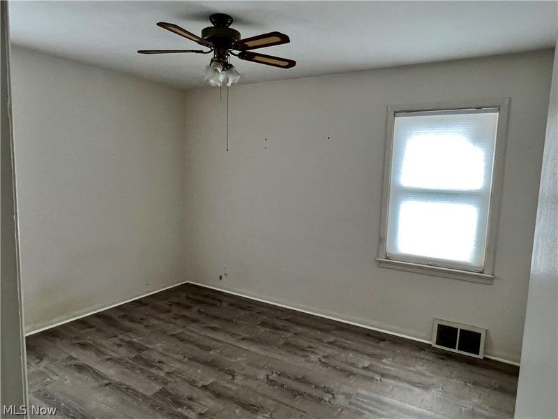 12328 Park Knoll Drive, Garfield Heights, OH 44125 Photo 10