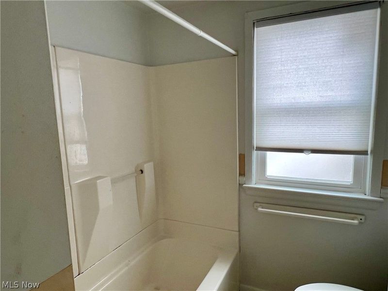 12328 Park Knoll Drive, Garfield Heights, OH 44125 Photo 12