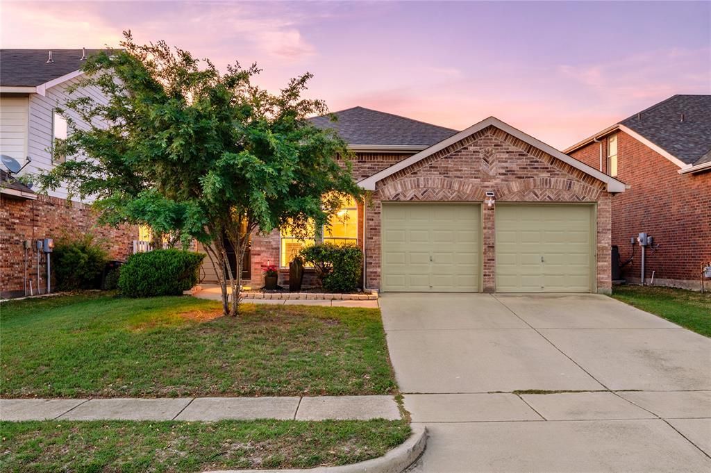 4257 Highgate Road, Fort Worth, TX 76244 Main Photo