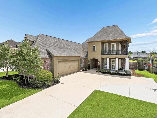 17916 Villa Trace Ave, Greenwell Springs, LA 70739