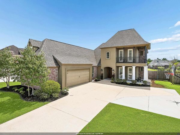 17916 Villa Trace Ave, Greenwell Springs, LA 70739