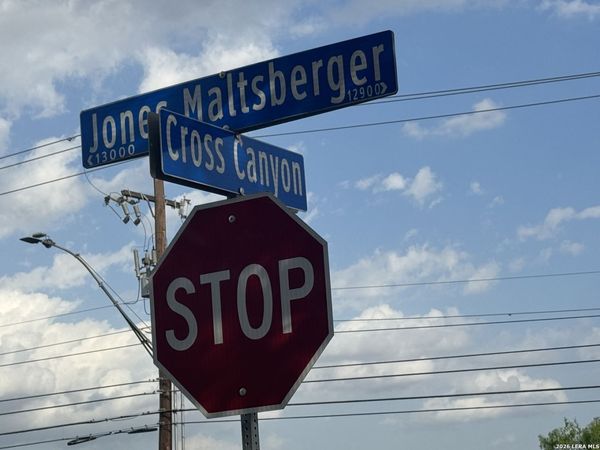 00 Jones Maltsberger, San Antonio, TX 78247