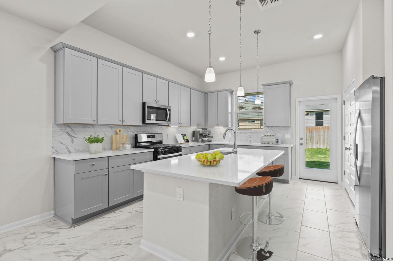 13211 Gustave Grv, San Antonio, TX 78253 Main Photo