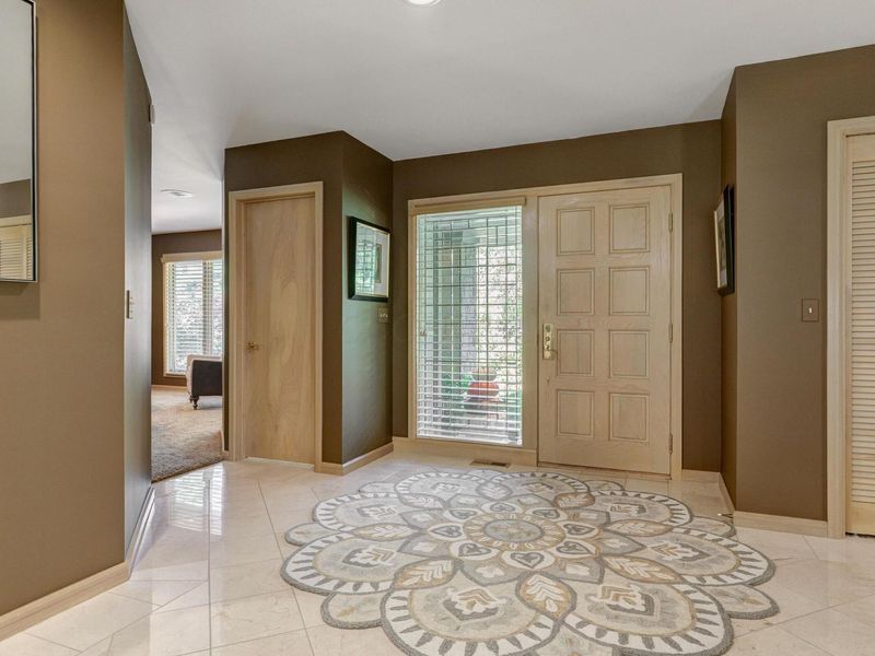 5794 Saint Anns Court, Dublin, OH 43017 Photo 6