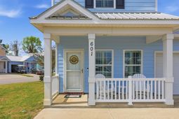 601 Wave Rider Ln. photo 4