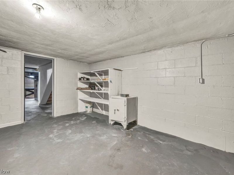 1081 Carver Road, Cleveland Heights, OH 44112 Photo 28