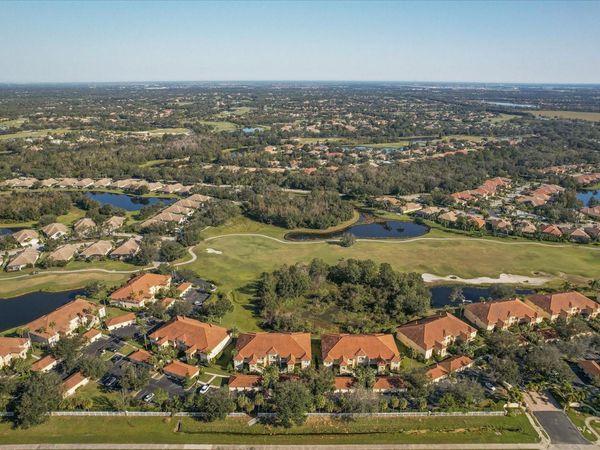 8406 WETHERSFIELD RUN, Unit 104, LAKEWOOD RANCH, FL 34202