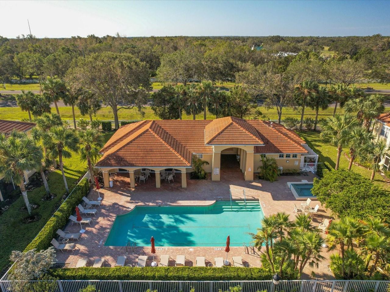 8406 Wethersfield Run, Unit 104, Lakewood Ranch, FL 34202 Photo