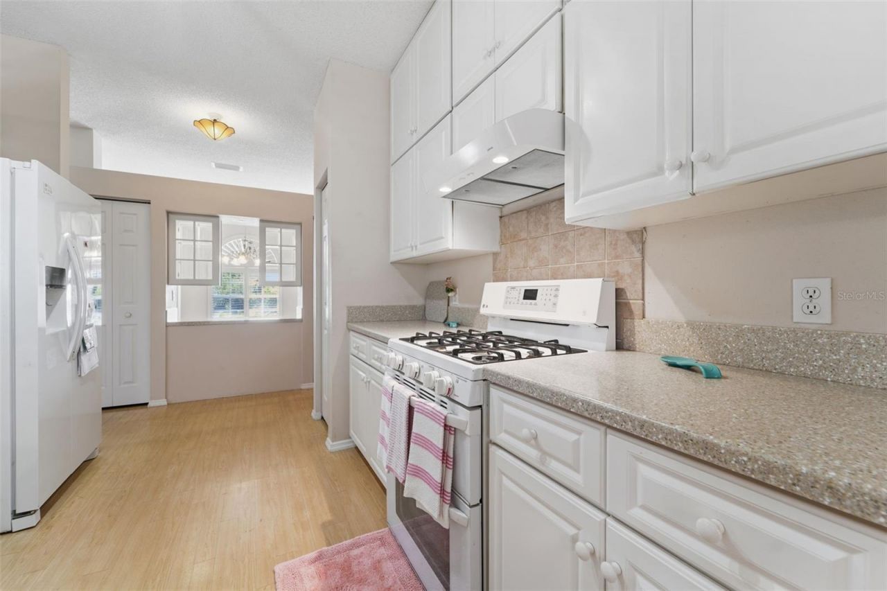 9401 69th Avenue E, Palmetto, FL 34221 Photo