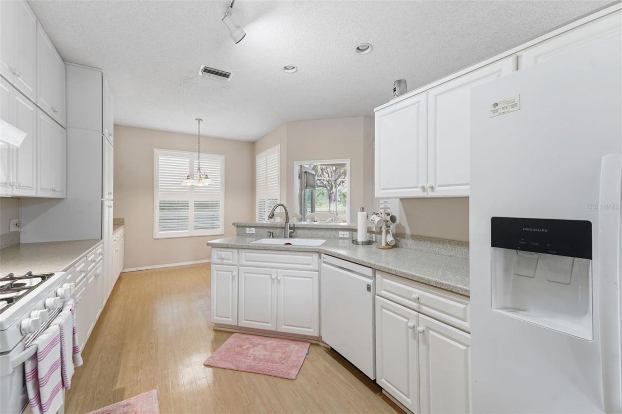 9401 69th Avenue E, Palmetto, FL 34221 Photo