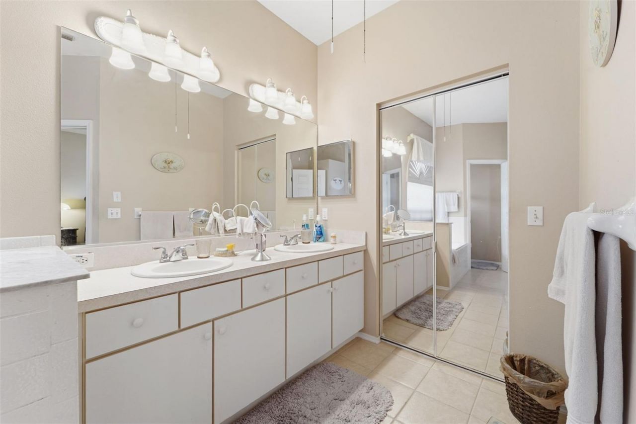 9401 69th Avenue E, Palmetto, FL 34221 Photo