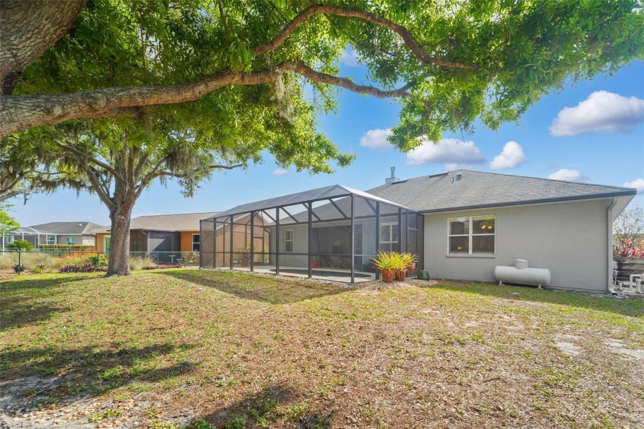 9401 69th Avenue E, Palmetto, FL 34221 Photo