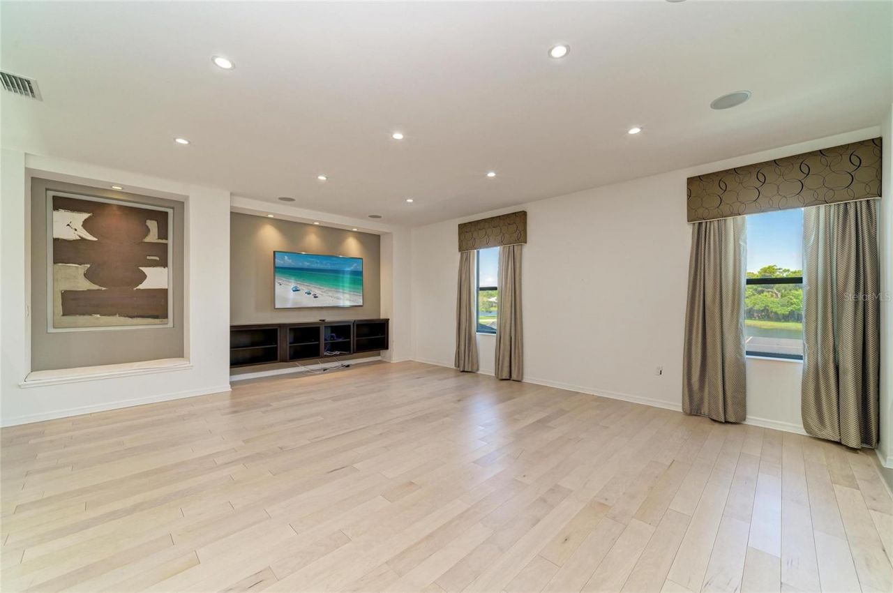 826 Honeyflower Loop , Bradenton, FL 34212 Photo