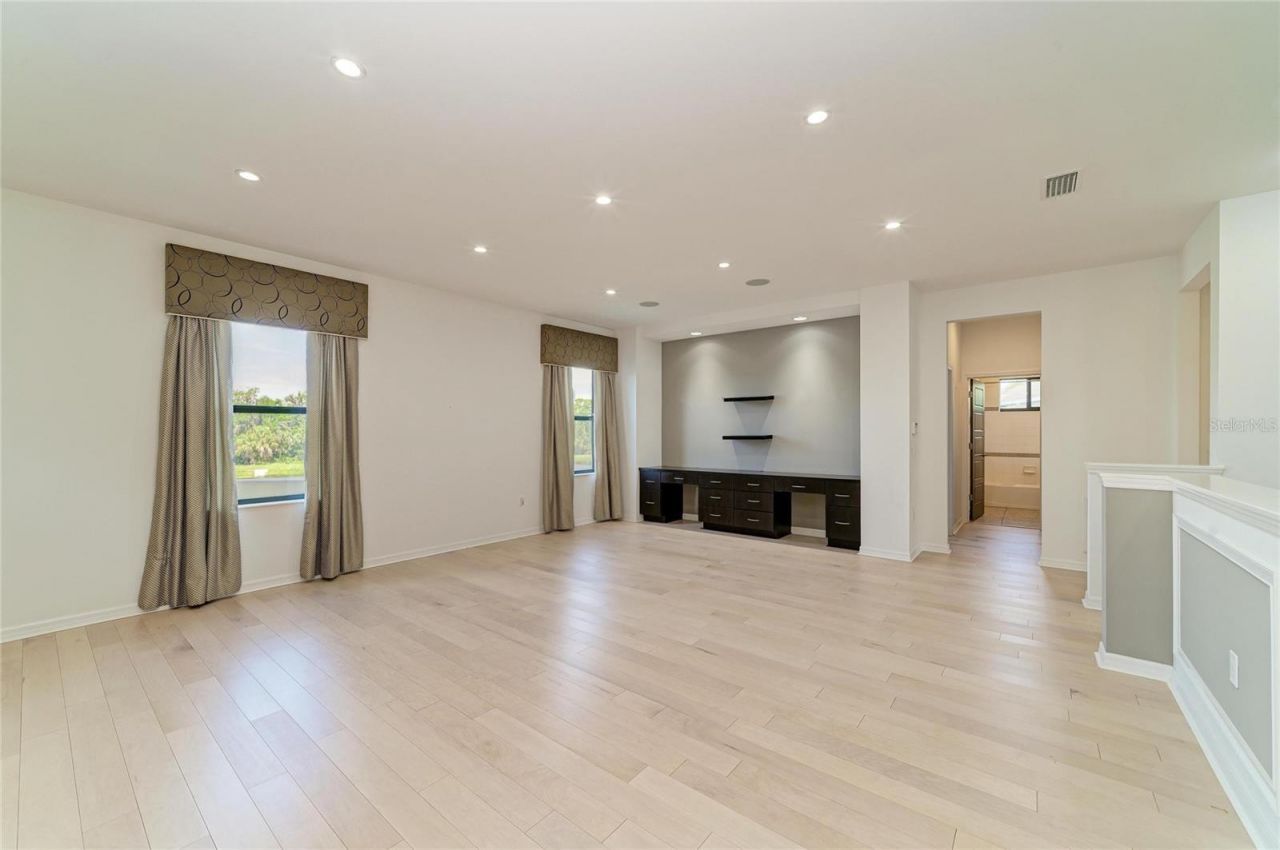 826 Honeyflower Loop , Bradenton, FL 34212 Photo