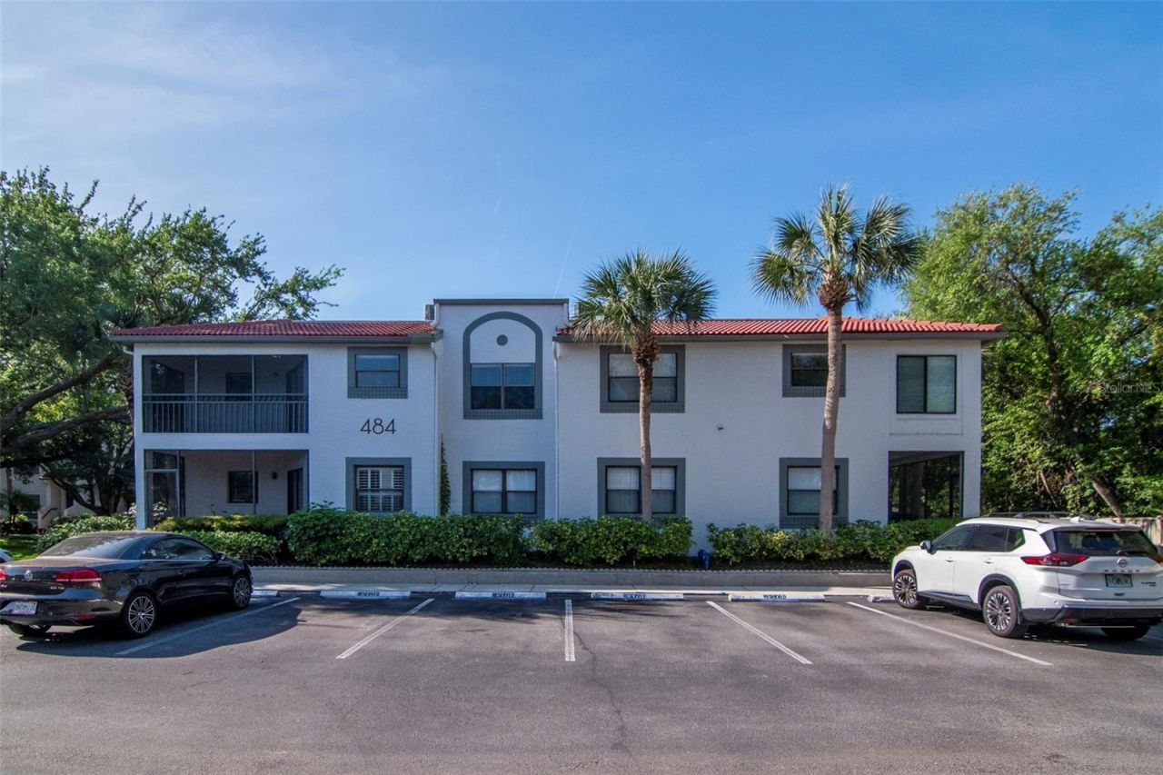 484 Santa Cruz Place Ne, Unit H, Saint Petersburg, FL 33703 Photo