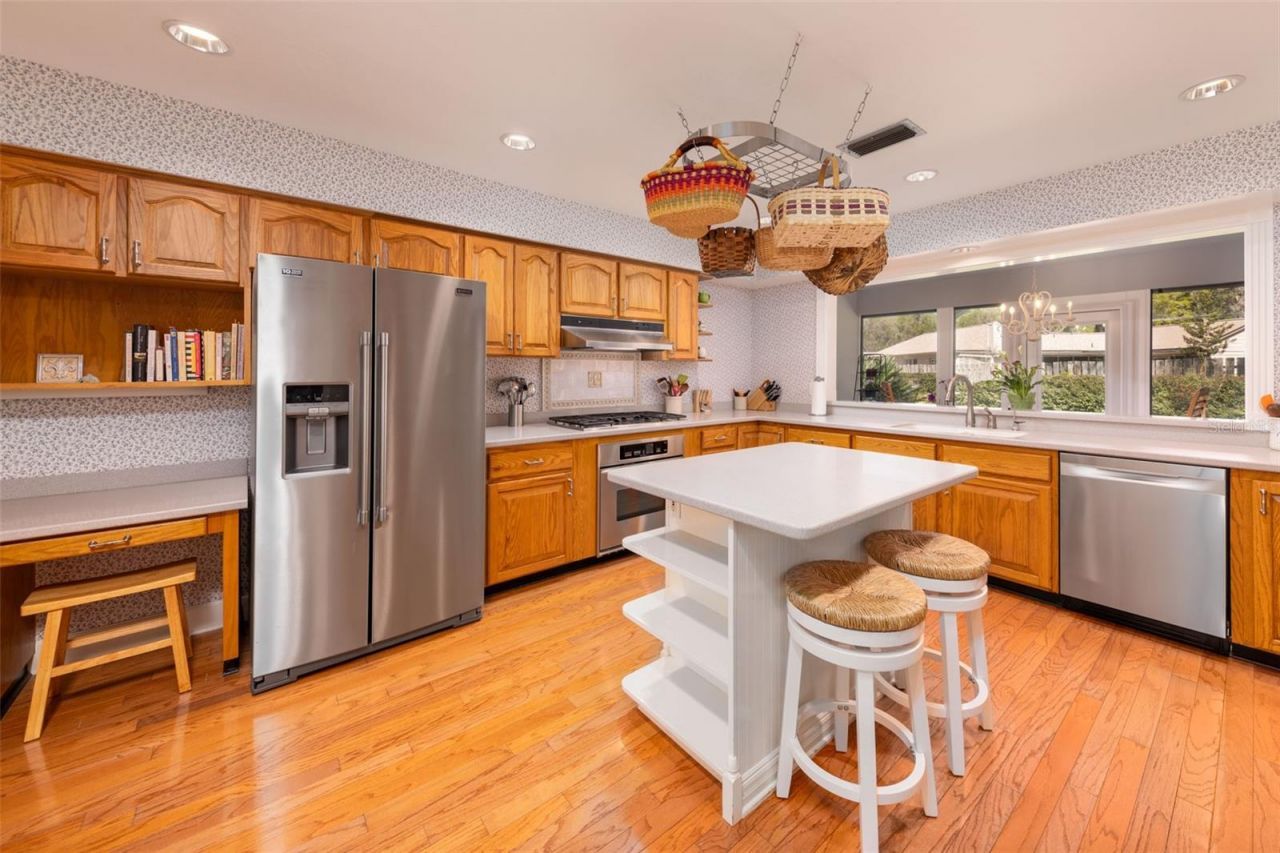 3930 NW 32nd Place , Gainesville, FL 32606 Photo