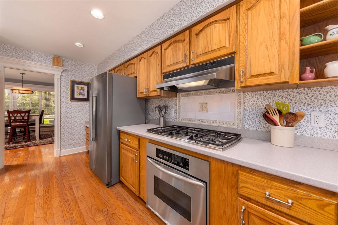 3930 NW 32nd Place , Gainesville, FL 32606 Photo