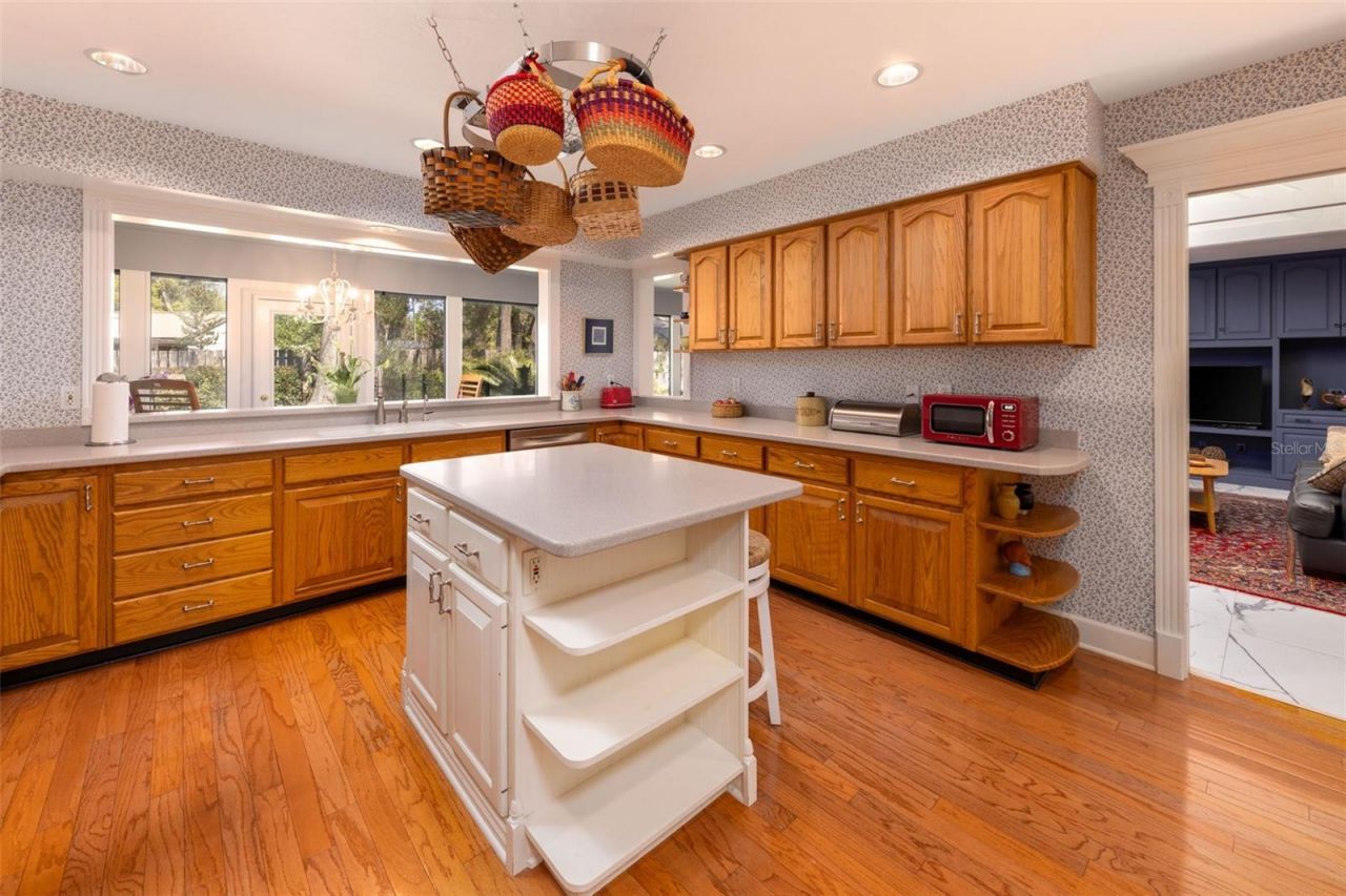 3930 NW 32nd Place , Gainesville, FL 32606 Photo