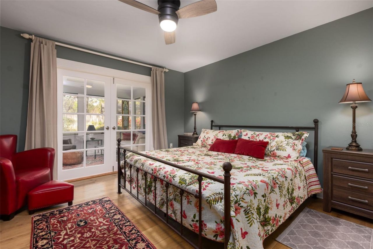 3930 NW 32nd Place , Gainesville, FL 32606 Photo