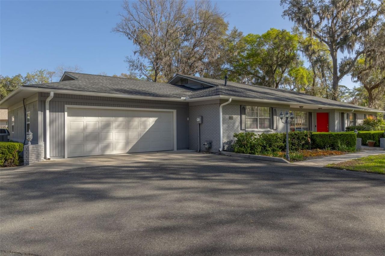 3930 NW 32nd Place , Gainesville, FL 32606 Photo