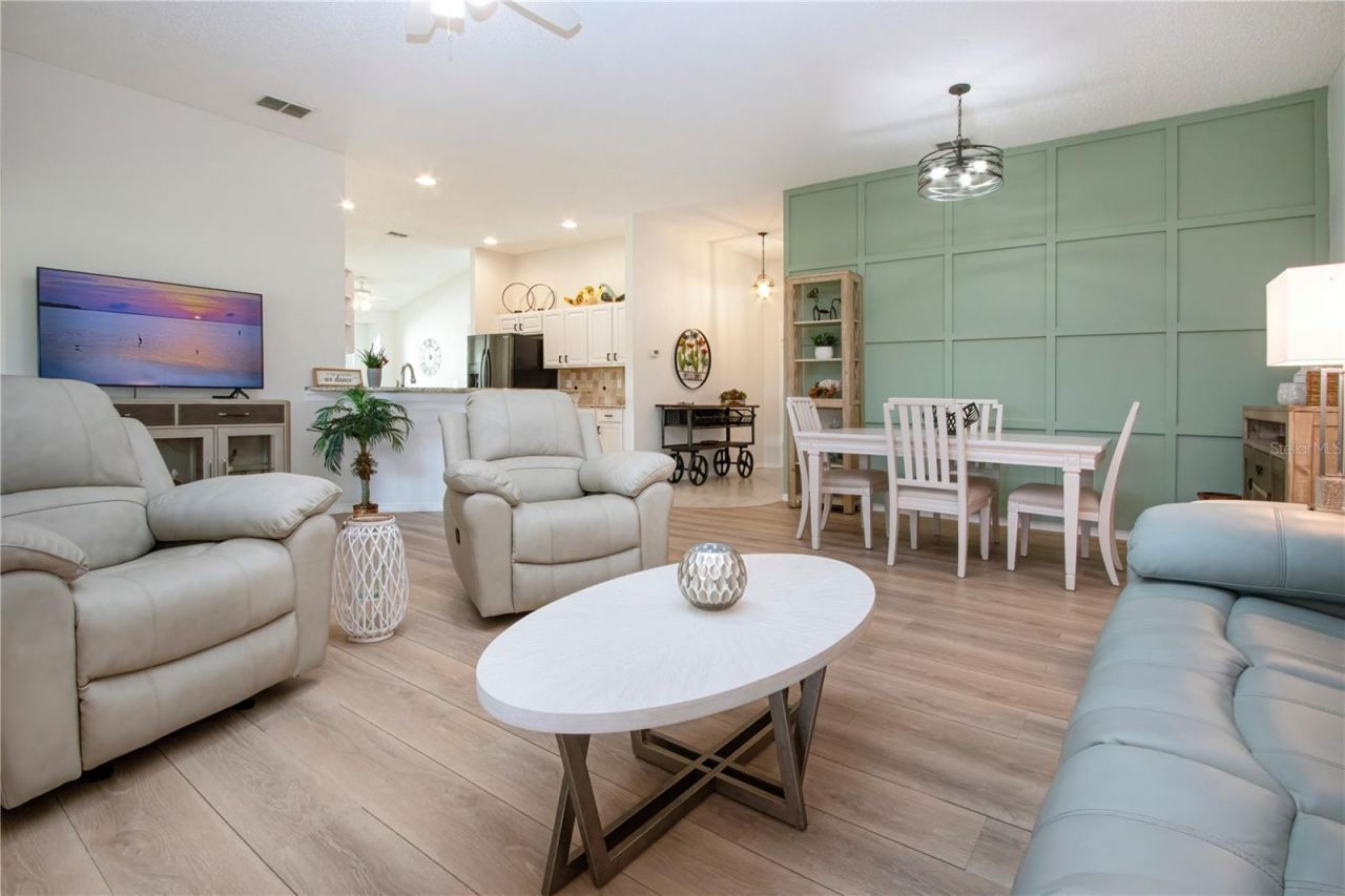 2313 Brookfield Greens Circle , Sun City Center, FL 33573 Photo