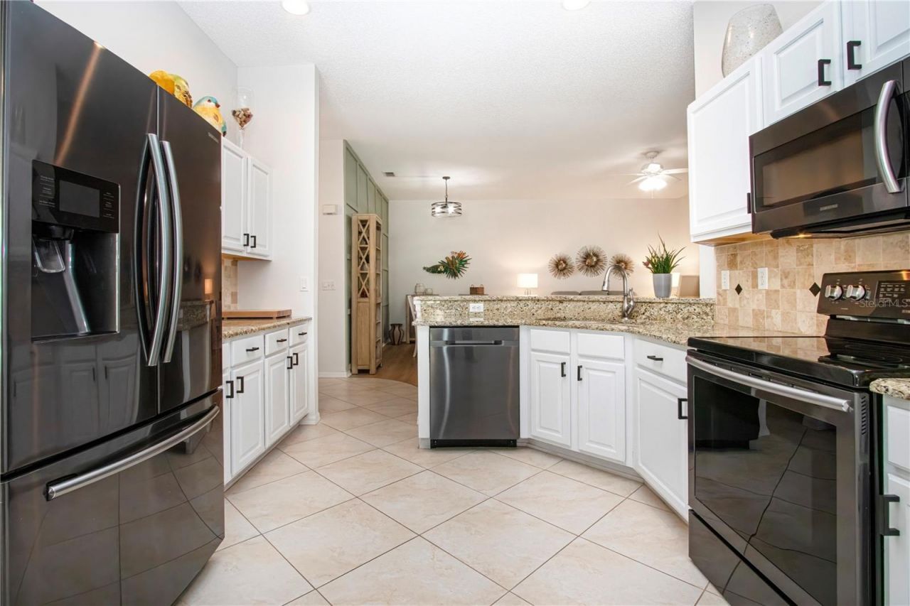 2313 Brookfield Greens Circle , Sun City Center, FL 33573 Photo