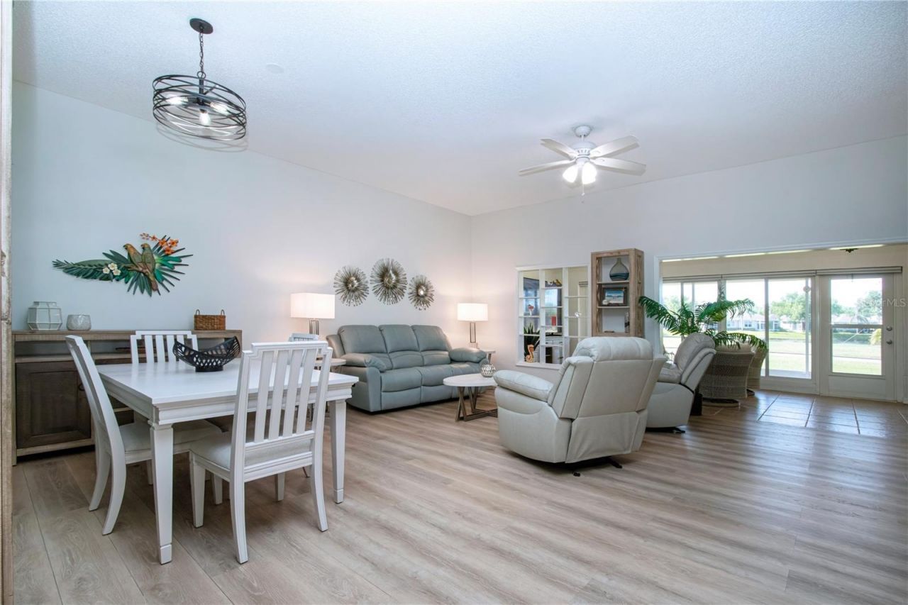 2313 Brookfield Greens Circle , Sun City Center, FL 33573 Photo