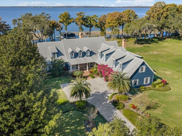 1200 PENINSULA DRIVE, TAVARES, FL 32778