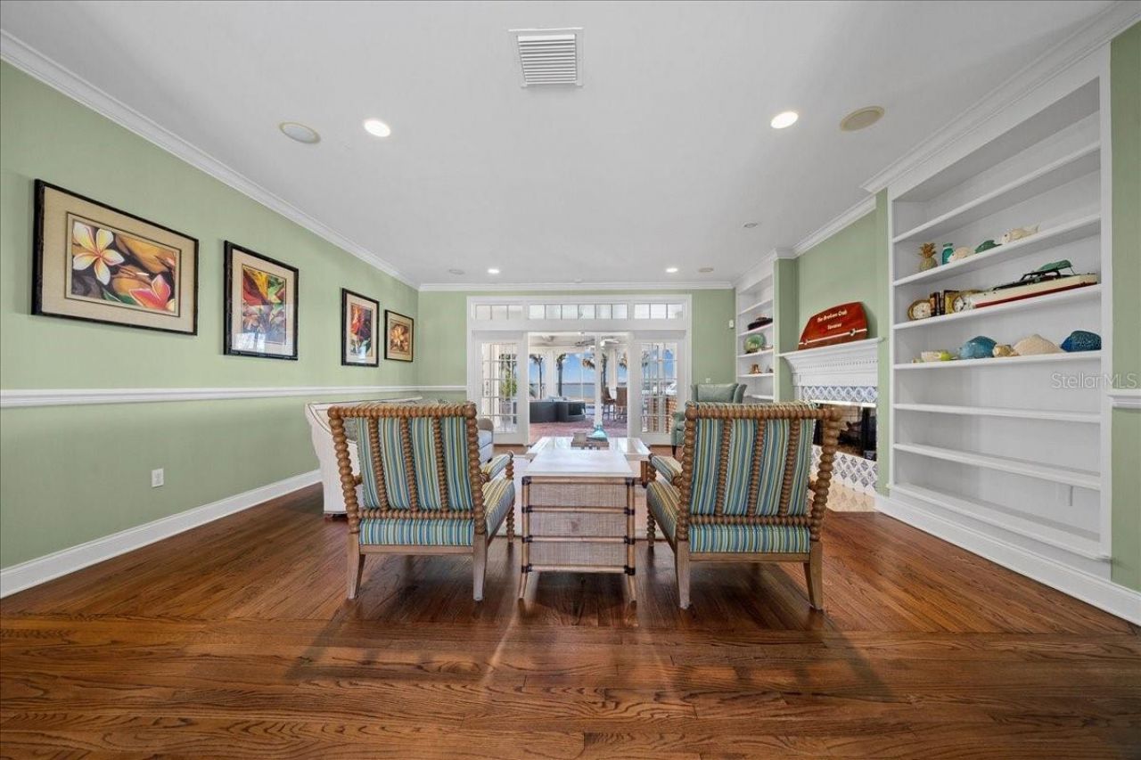 1200 Peninsula Drive, Tavares, FL 32778 Photo