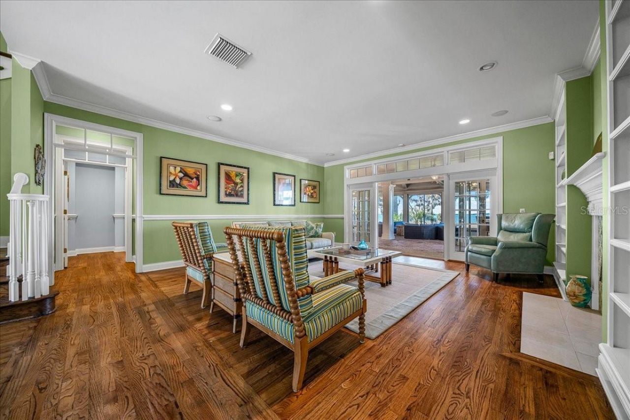 1200 Peninsula Drive, Tavares, FL 32778 Photo