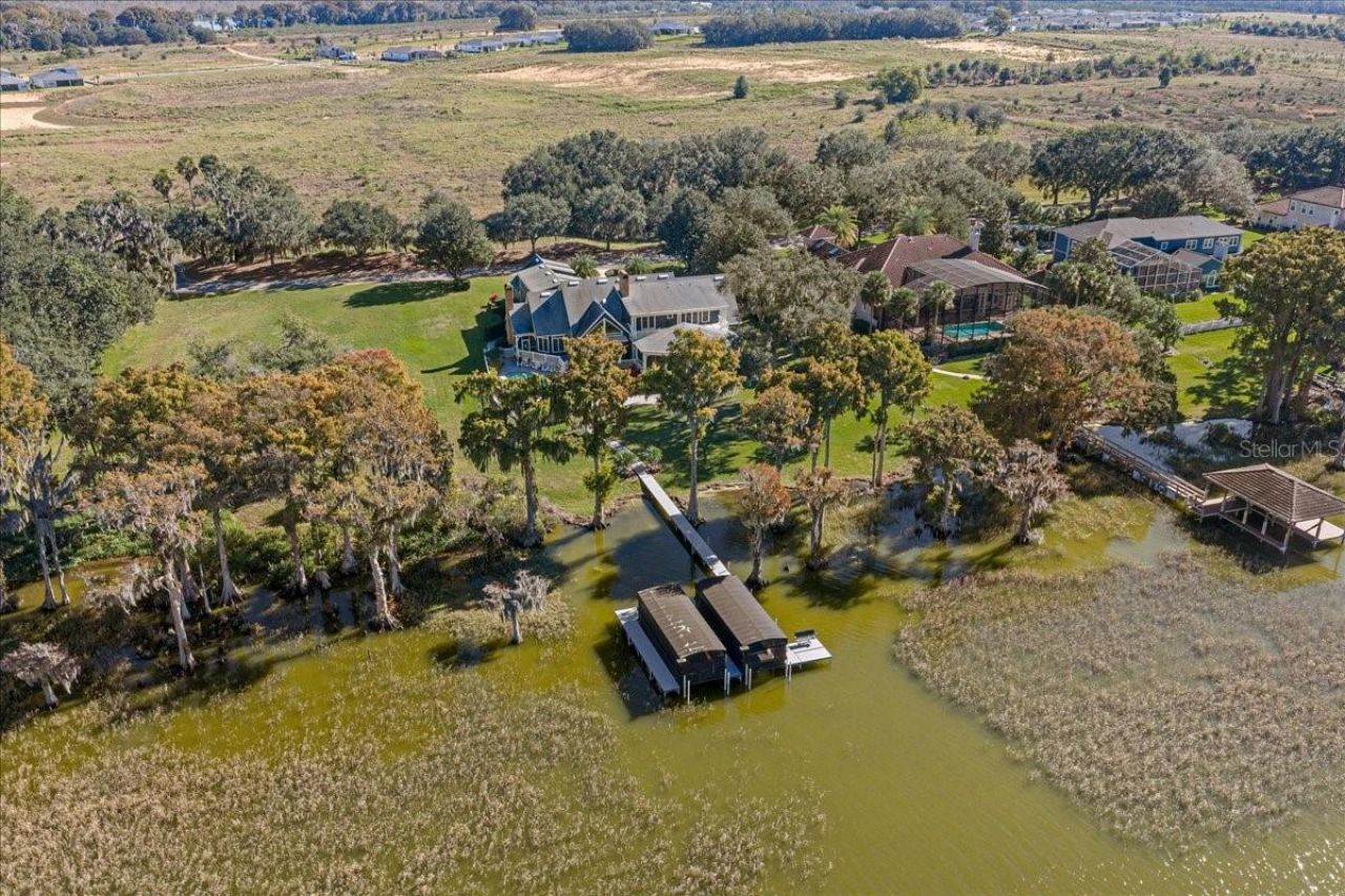 1200 Peninsula Drive, Tavares, FL 32778 Photo